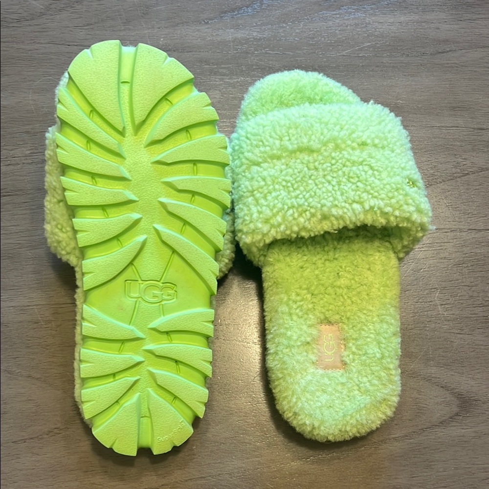 UGG Women's Slippers in Neon Green